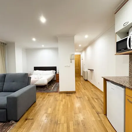 Estudio Dos En Calle Oporto * فيجو